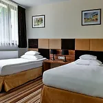 Boutique Hotel's Kwiska - Legnicka 3*