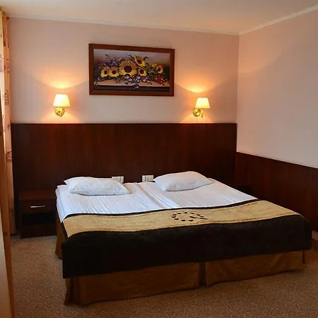 Aparthotel Boutique Hotel's Kwiska - Legnicka 3*