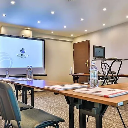 Boutique Hotel's Kwiska - Legnicka Апарт-отель