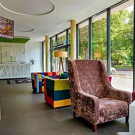 Boutique Hotel's Kwiska - Legnicka Апарт-отель