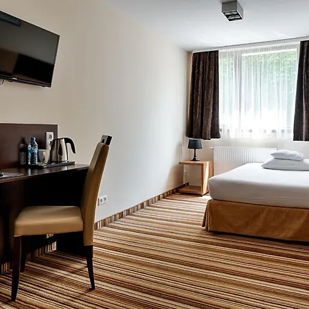 Hotel apartamentowy Boutique Hotel's Kwiska - Legnicka Wrocław