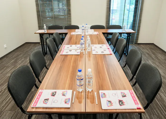 Boutique Hotel's Kwiska - Legnicka Ξενοδοχείο με διαμερίσματα 3*