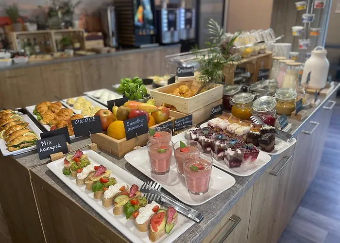 Boutique Hotel's Kwiska - Legnicka アパートホテル 3*