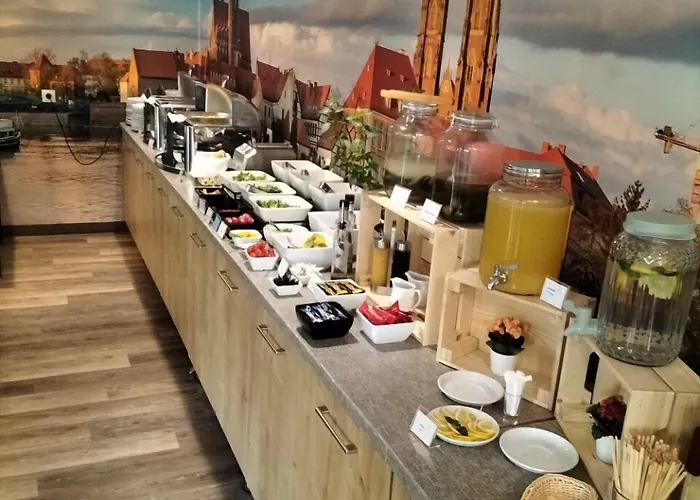 Boutique Hotel's Kwiska - Legnicka アパートホテル 3*