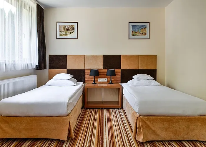 Boutique Hotel's Kwiska - Legnicka Ξενοδοχείο με διαμερίσματα 3*