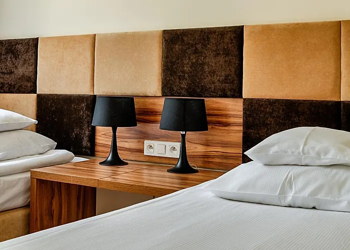 Boutique Hotel's Kwiska - Legnicka Ξενοδοχείο με διαμερίσματα 3*